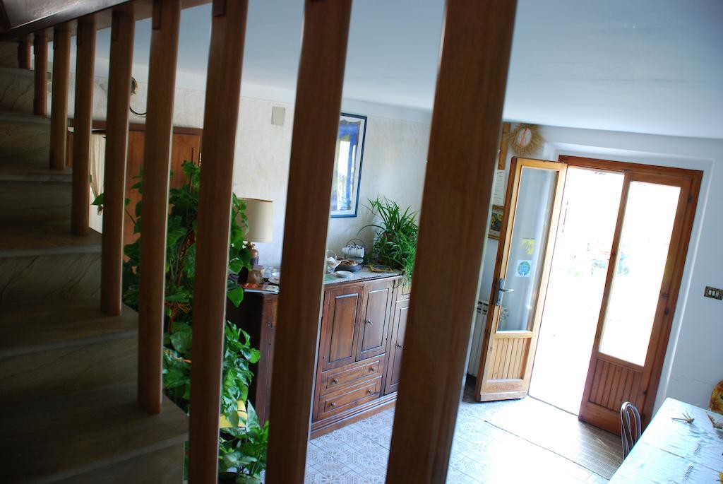 Bed And Breakfast Il Girasole Lamporecchio Exteriör bild