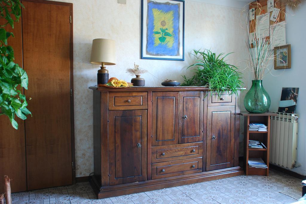Bed And Breakfast Il Girasole Lamporecchio Exteriör bild